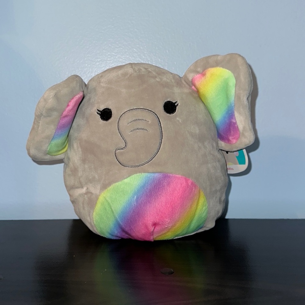 Mila Squishmallow 8in